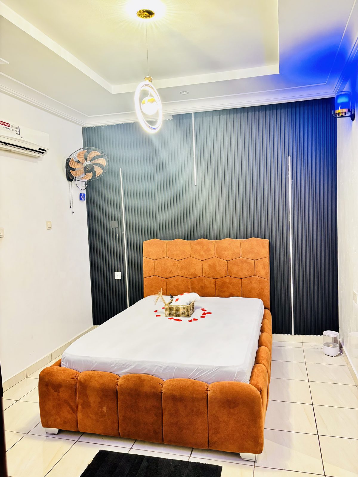 VIP 2 Room - view 2